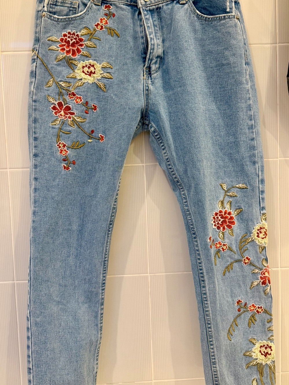 Light Blue Embroidered Floral Women’s Jeans